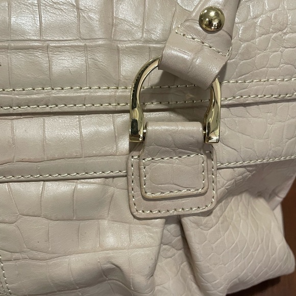Barr Barr New York women’s champion/Cream Crocodile Embossed Handbag - Picture 6 of 10